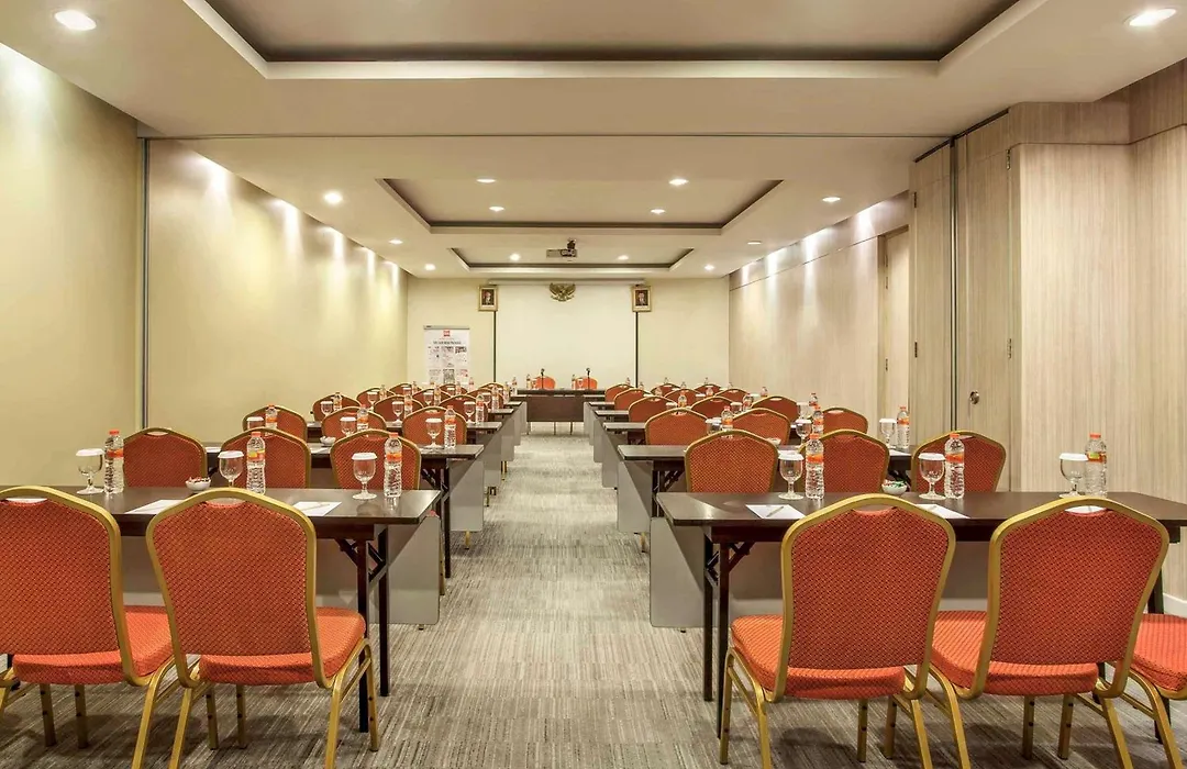Ibis Surabaya City Center-1