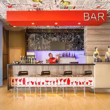 Ibis Surabaya City Center-2