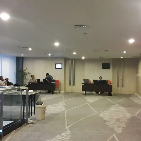 Ibis Surabaya City Center-2