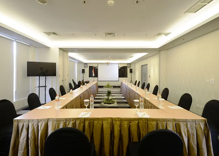 Crown Prince Hotel Surabaya Managed By Midtown Indonesia